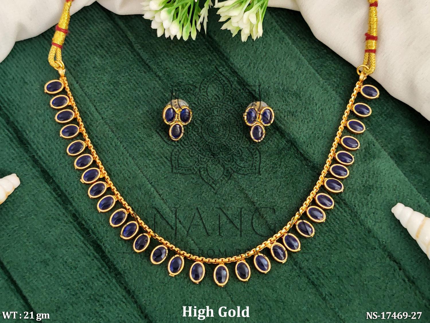 ANTIQUE NECKLACE SET