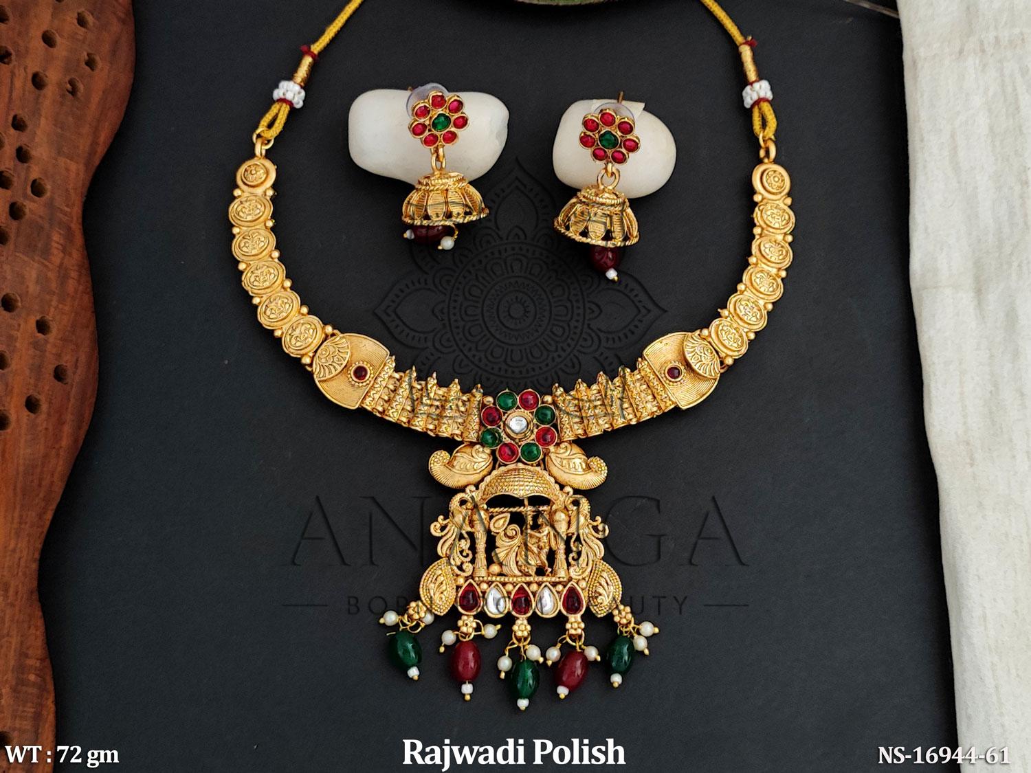 TEMPLE-NECKLACE-SET